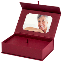 <b>Maroon</b> Findon Casket