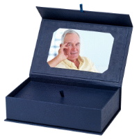 <b>Blue</b> Findon Casket